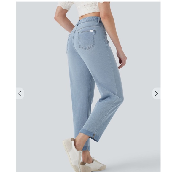 Halara Mid Rise Straight Leg Washed Casual Jeans with Pockets NWT Size Medium - Picture 3 of 7